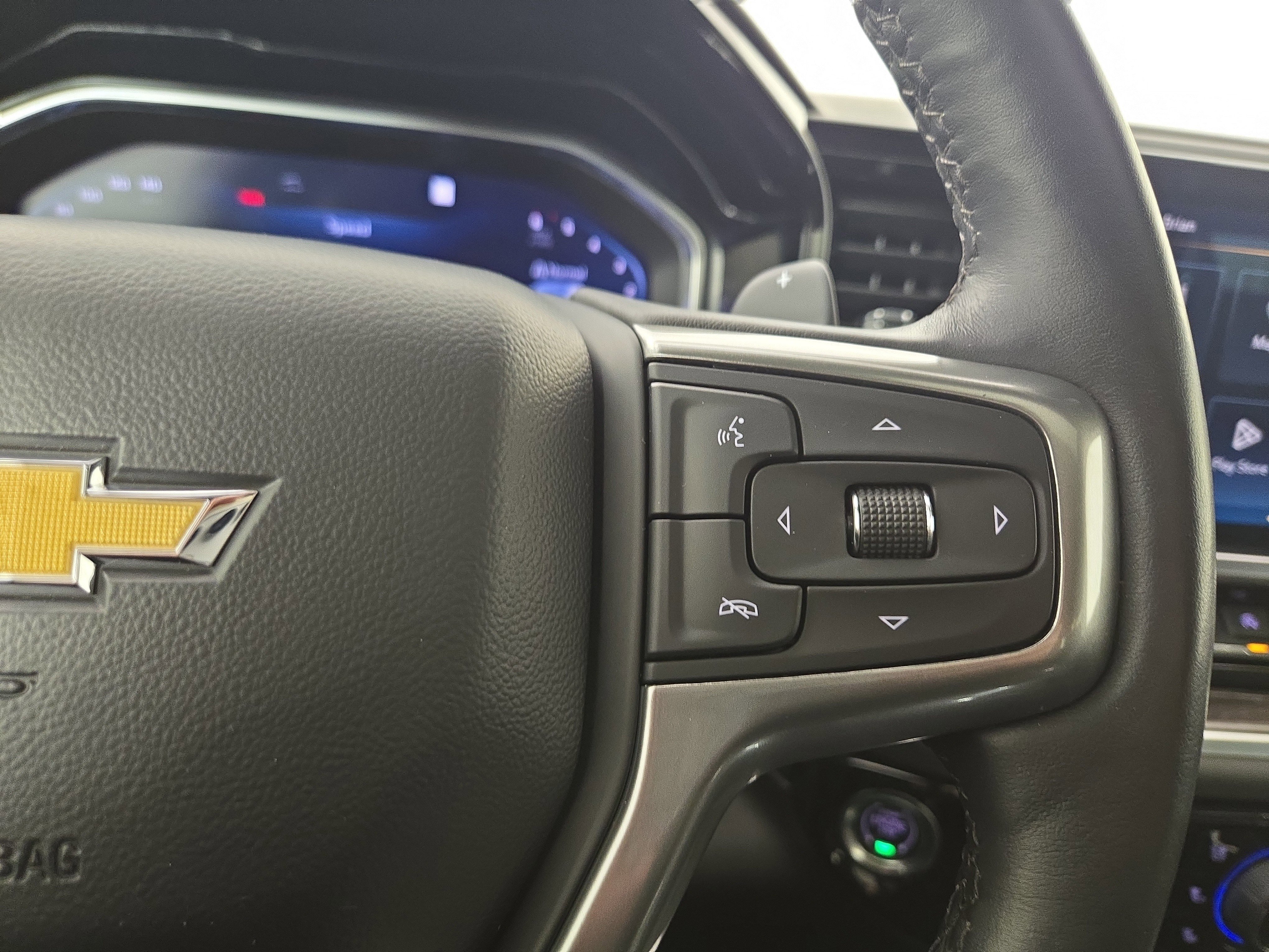 Certified 2022 Chevrolet Silverado 1500 LTZ w/ LTZ Premium Package image 16