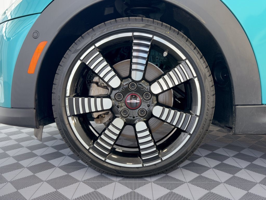 Used 2024 MINI Cooper S w/ Seaside Edition FWD image 13