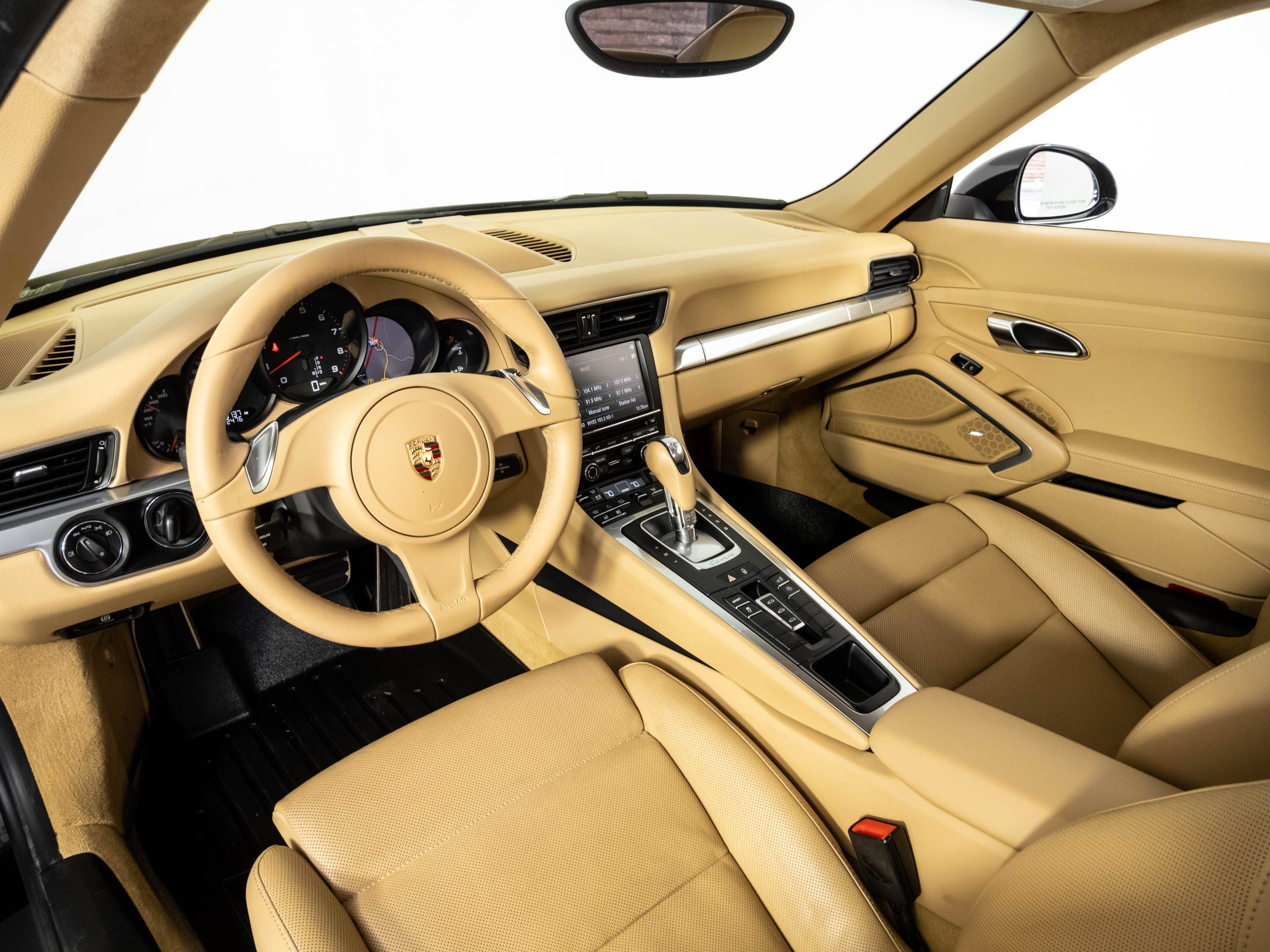 Used 2013 Porsche 911 Carrera RWD image 4