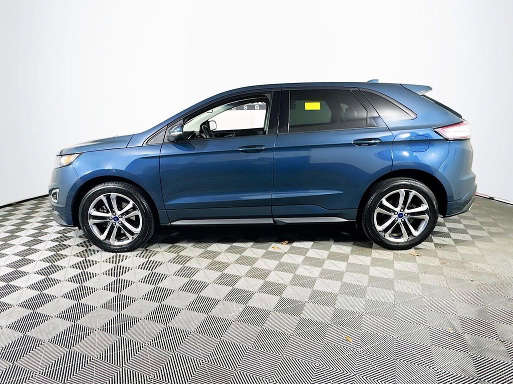 Used 2016 Ford Edge Sport w/ Technology Package image 4