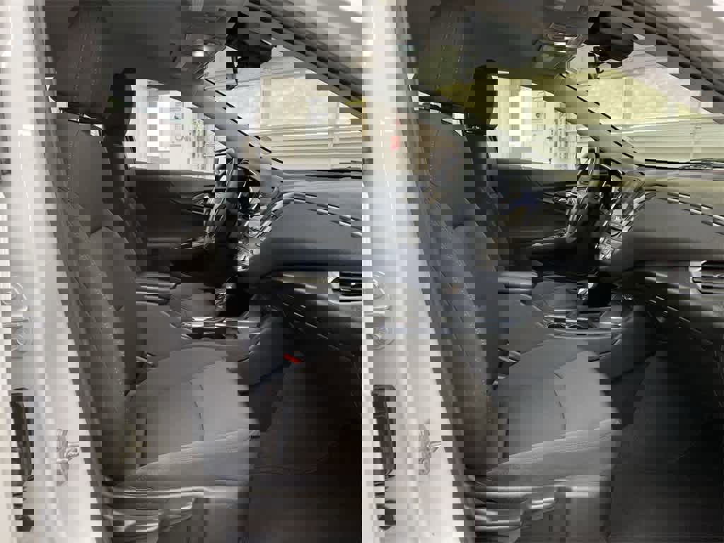 Used 2023 Chevrolet Malibu LT image 20