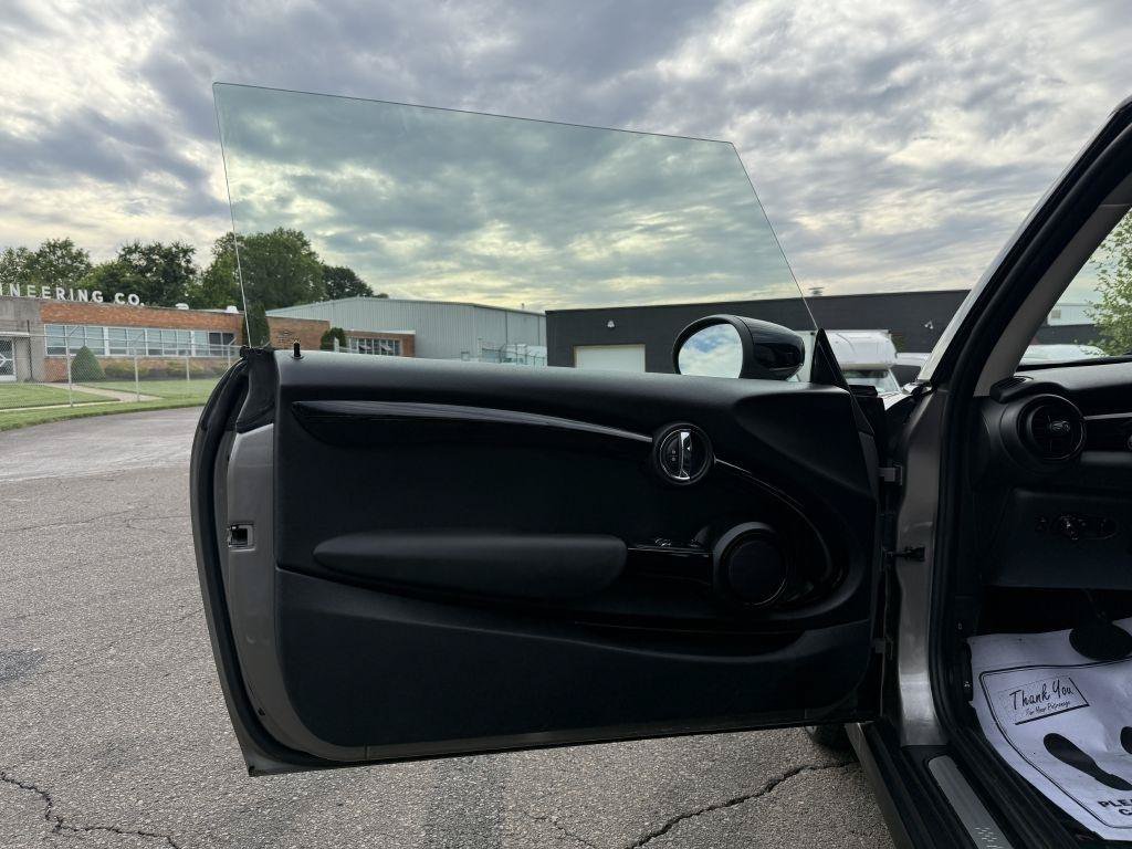 Used 2020 MINI Cooper S FWD image 14