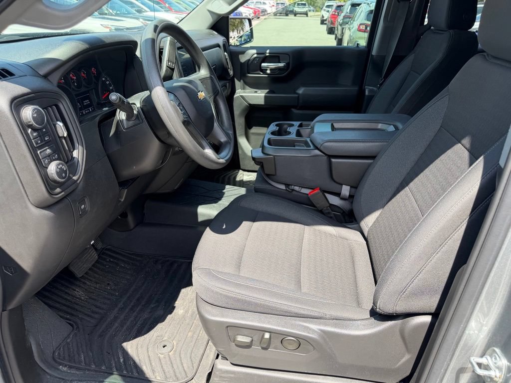 Used 2025 Chevrolet Silverado 1500 Custom AWD/4WD image 22