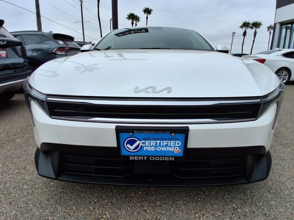 Used 2025 Kia K4 LXS image 2