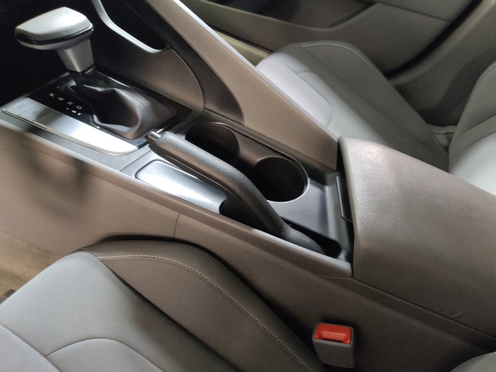 Used 2023 Hyundai Elantra SEL w/ Winter Weather Package image 26