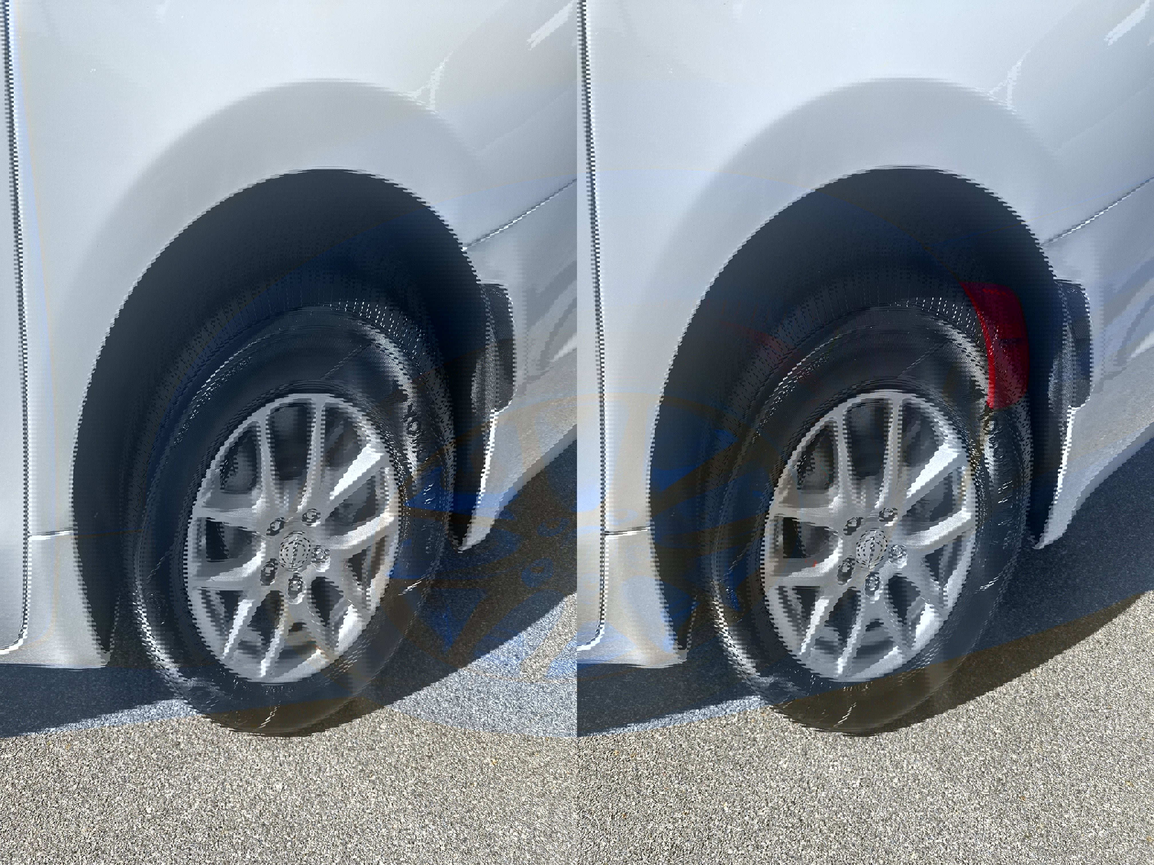 New 2026 Chrysler Pacifica Select image 20