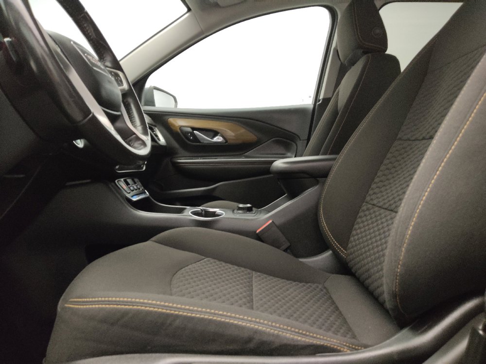 Used 2020 GMC Terrain SLE FWD image 17