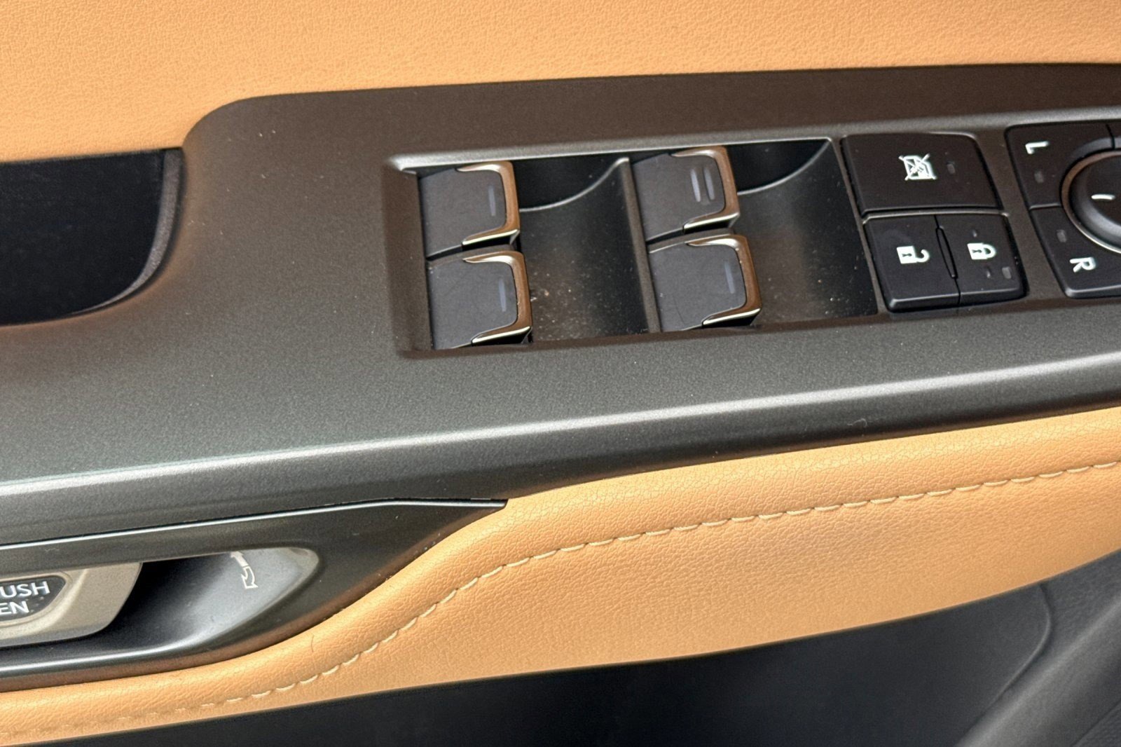 Certified 2024 Lexus NX 250 FWD image 14