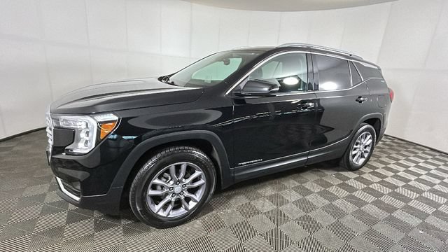Used 2023 GMC Terrain SLT w/ Infotainment Package II AWD/4WD image 6