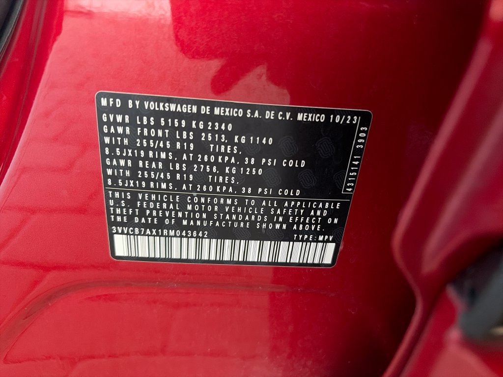 Certified 2024 Volkswagen Tiguan SE R-Line FWD image 45