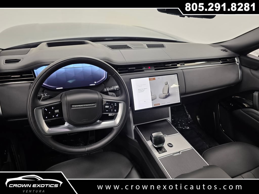 Used 2024 Land Rover Range Rover SV AWD/4WD image 18