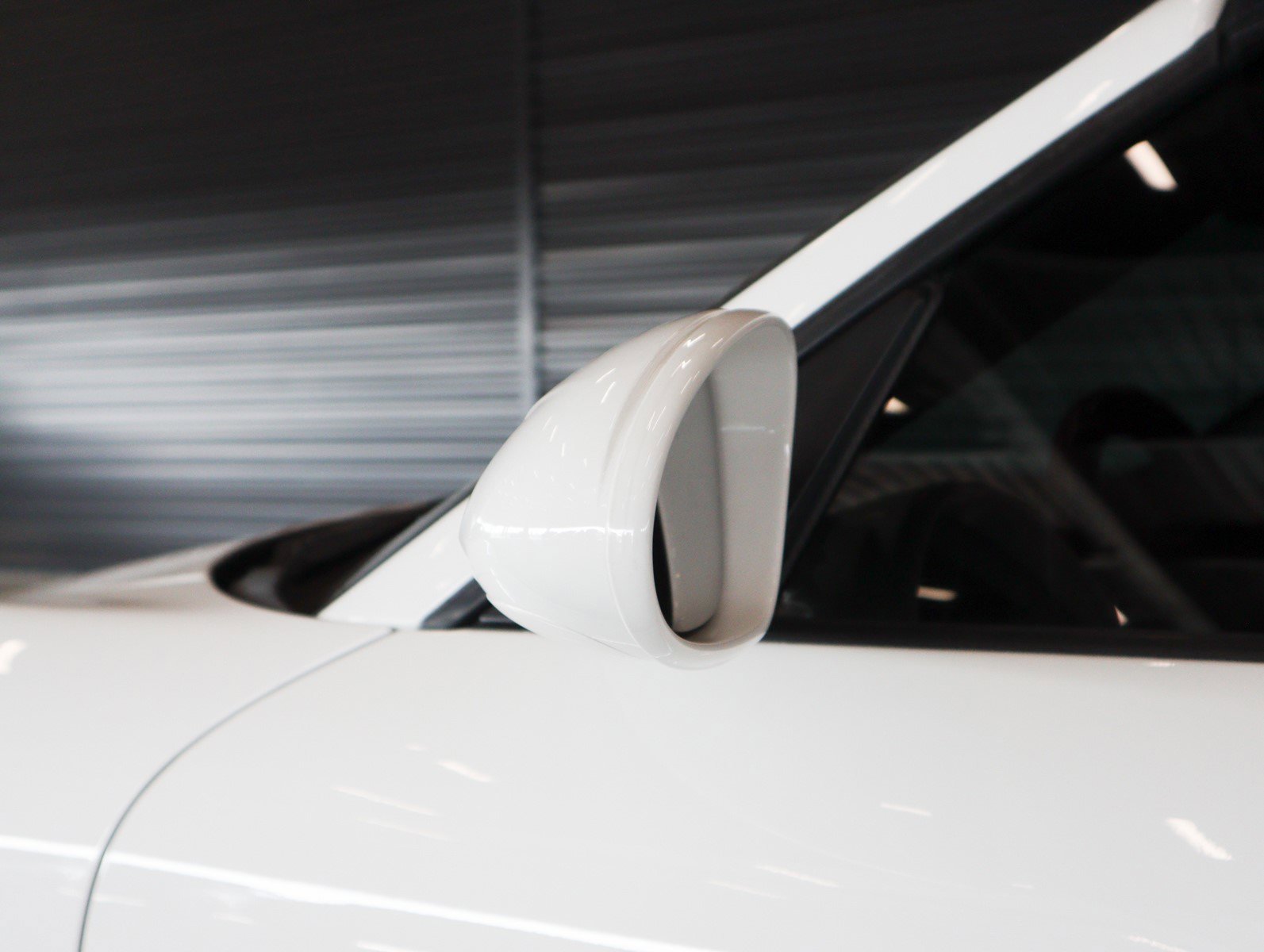 Used 2011 Porsche Boxster Spyder image 27