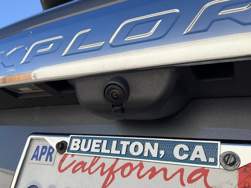 Used 2021 Ford Explorer Platinum w/ Equipment Group 601A image 23
