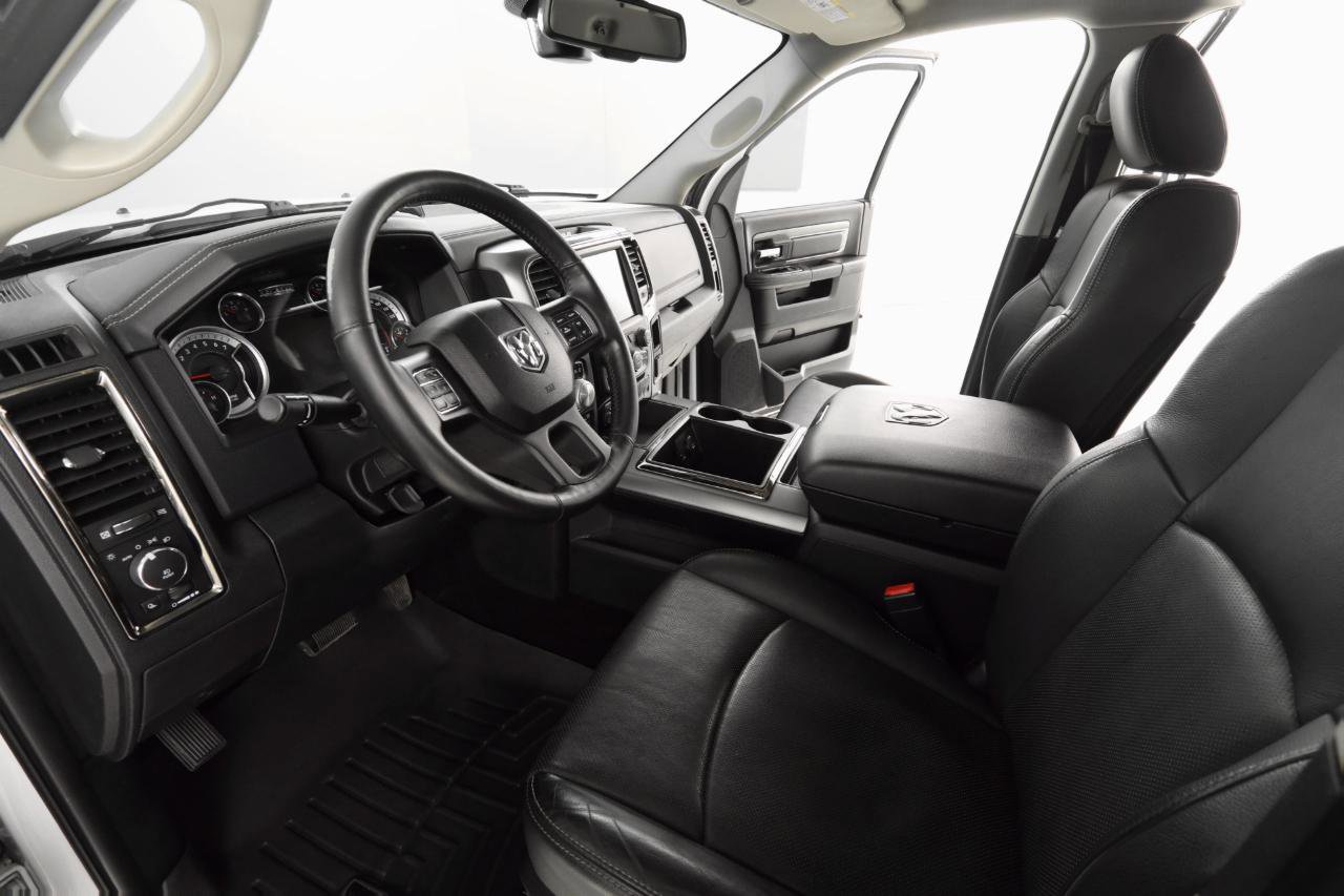 Used 2015 RAM 1500 Sport image 11