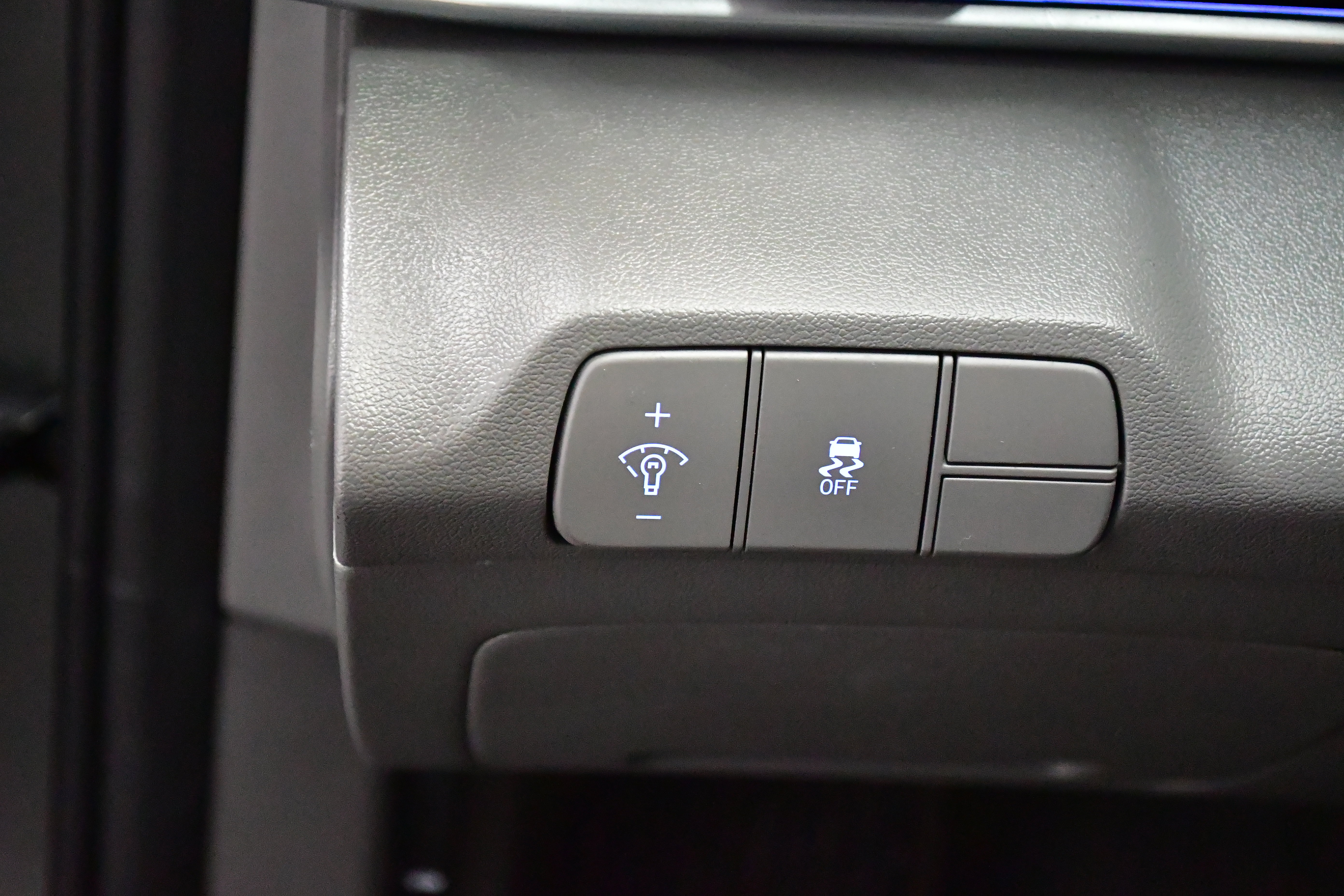 Used 2025 Hyundai Elantra SEL image 20