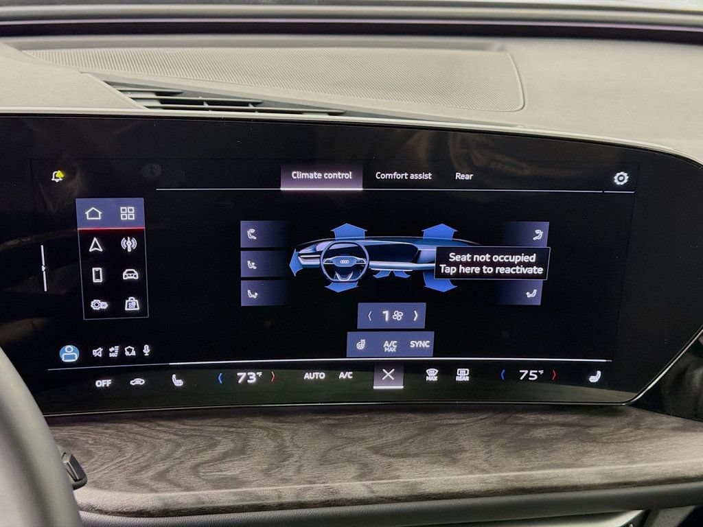 Certified 2025 Audi Q5 Premium Plus w/ Premium Plus AWD/4WD image 16