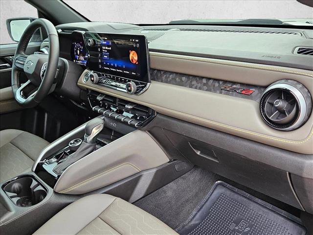 Used 2025 Chevrolet Colorado ZR2 w/ Technology Package image 23