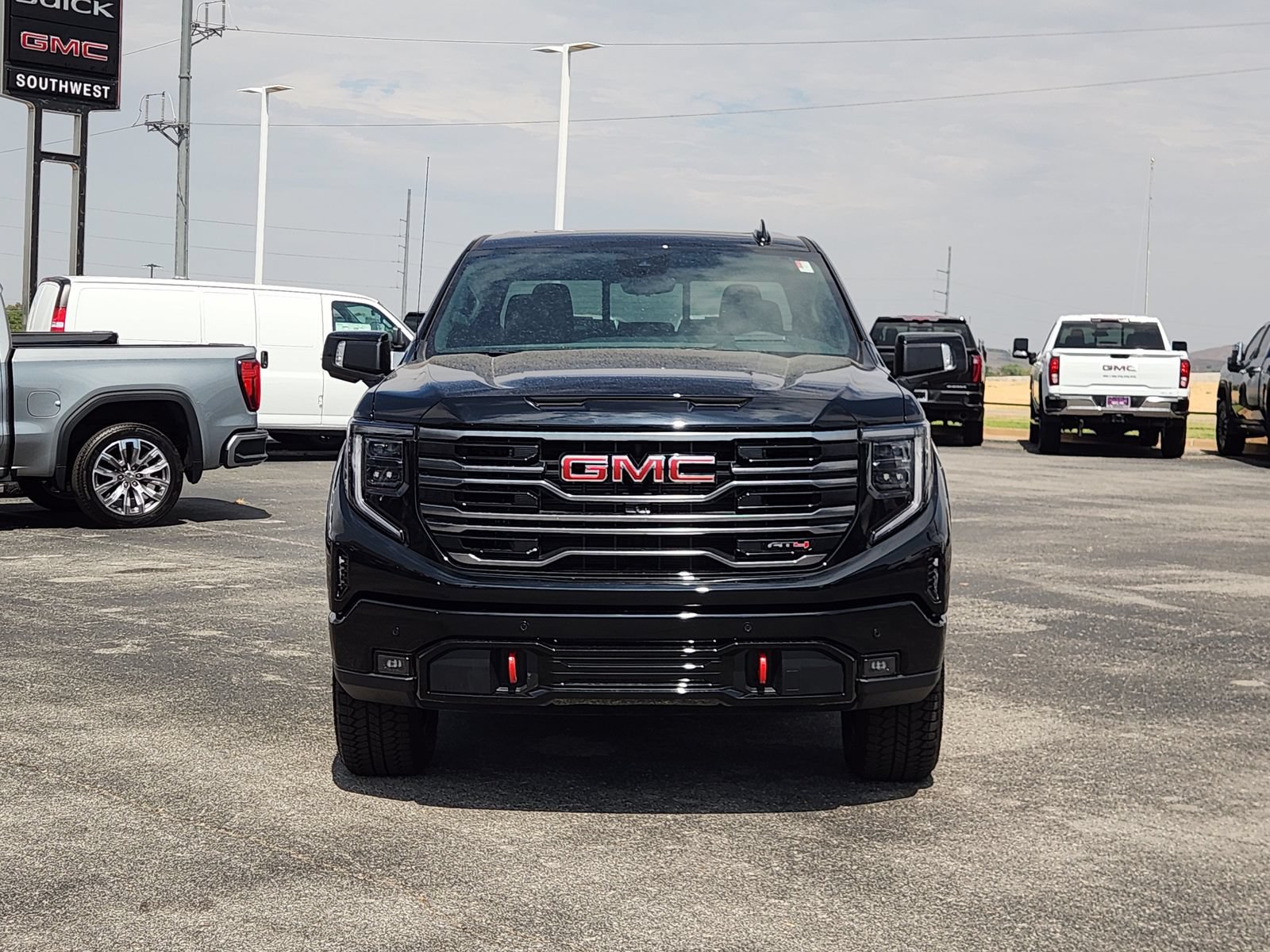 New 2026 GMC Sierra 1500 AT4 w/ AT4 Premium Package AWD/4WD image 6