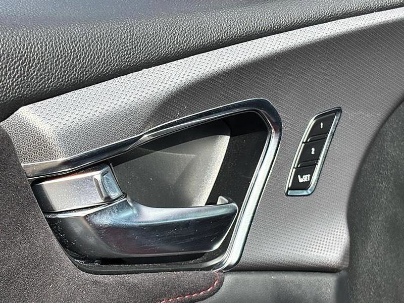 Used 2023 Acura RDX A-Spec image 16