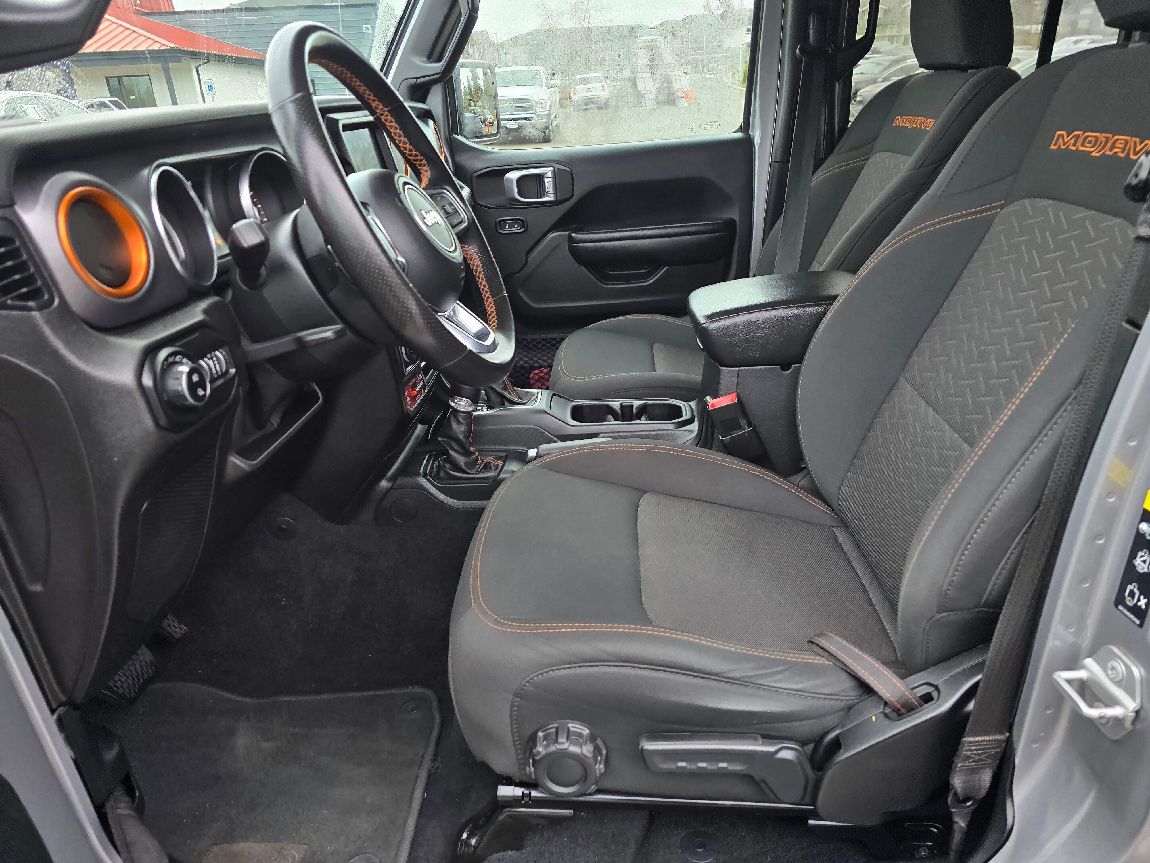 Used 2020 Jeep Gladiator Mojave AWD/4WD image 24