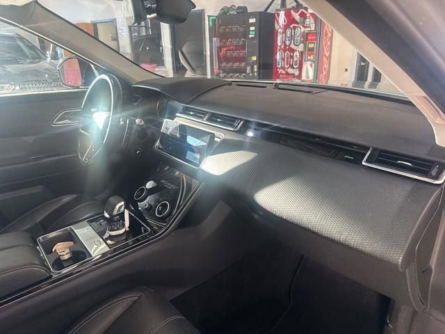 Used 2021 Land Rover Range Rover Velar S AWD/4WD image 15