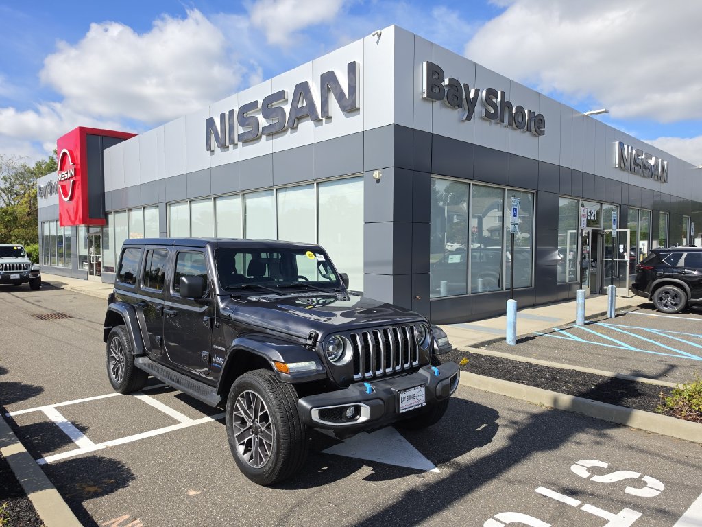 Used 2023 Jeep Wrangler Unlimited Sahara w/ Cold Weather Group