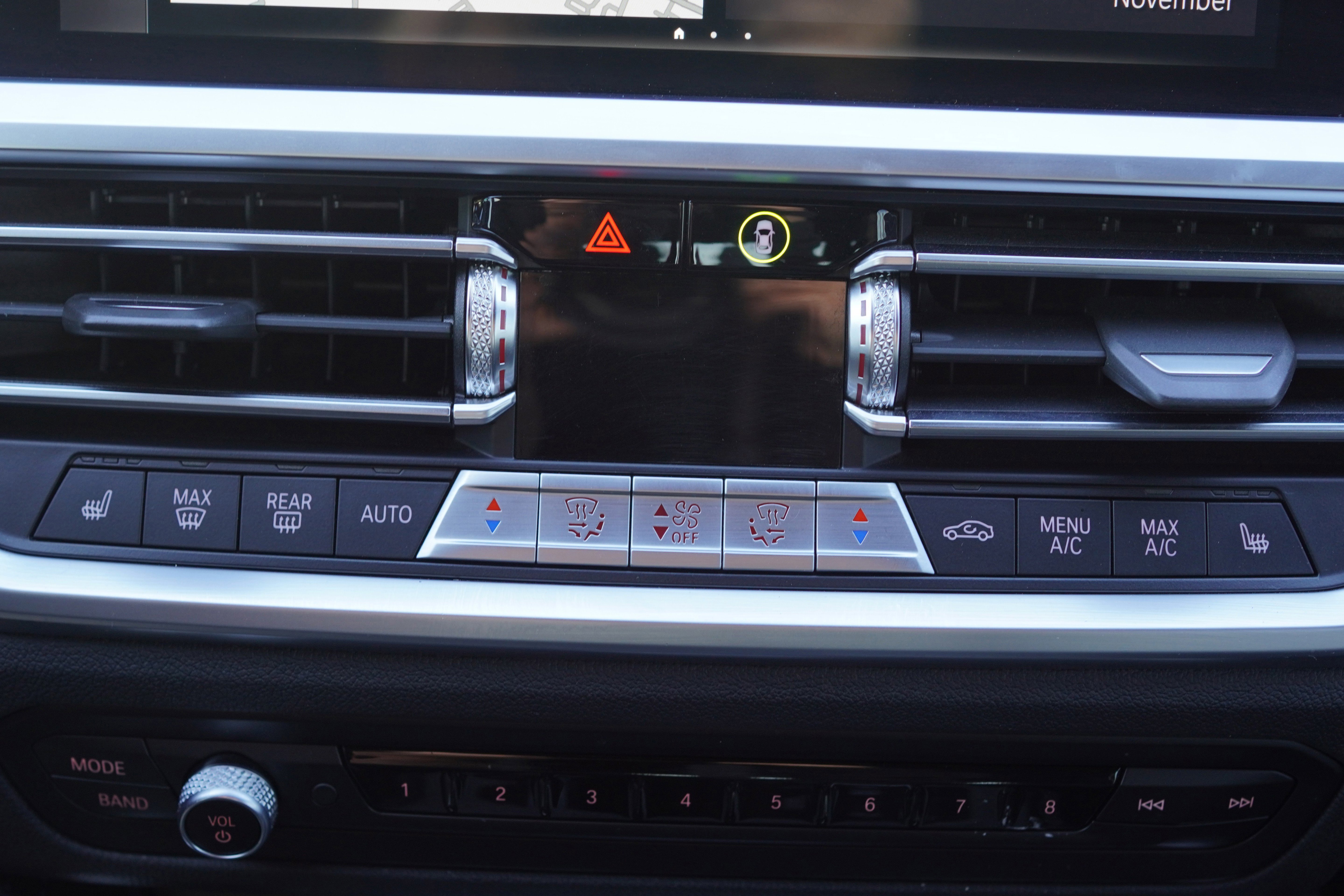 Used 2022 BMW 440i xDrive Convertible w/ Premium Package image 38