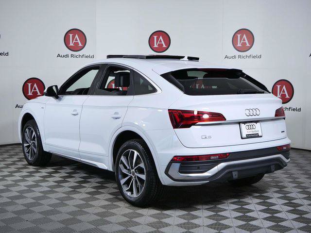 Used 2023 Audi Q5 2.0T Premium Plus w/ Premium Plus Package AWD/4WD image 6