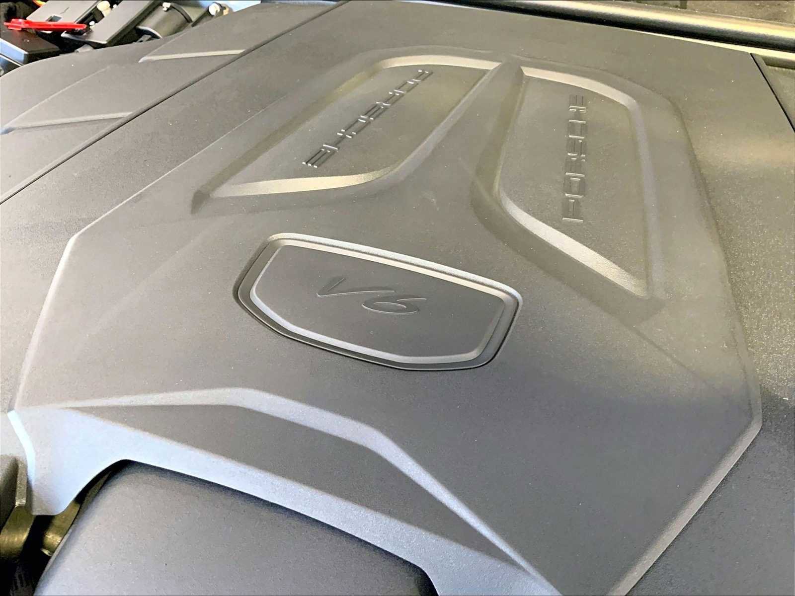 New 2025 Porsche Cayenne Coupe image 22