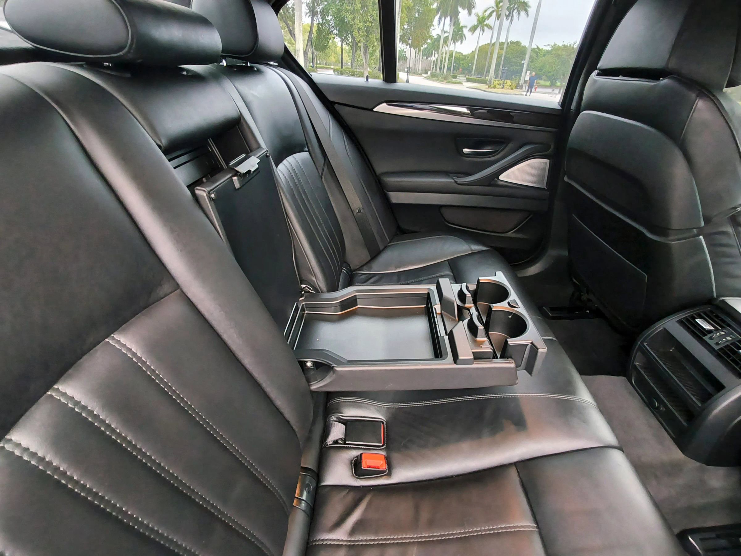 Used 2014 BMW M5 image 10