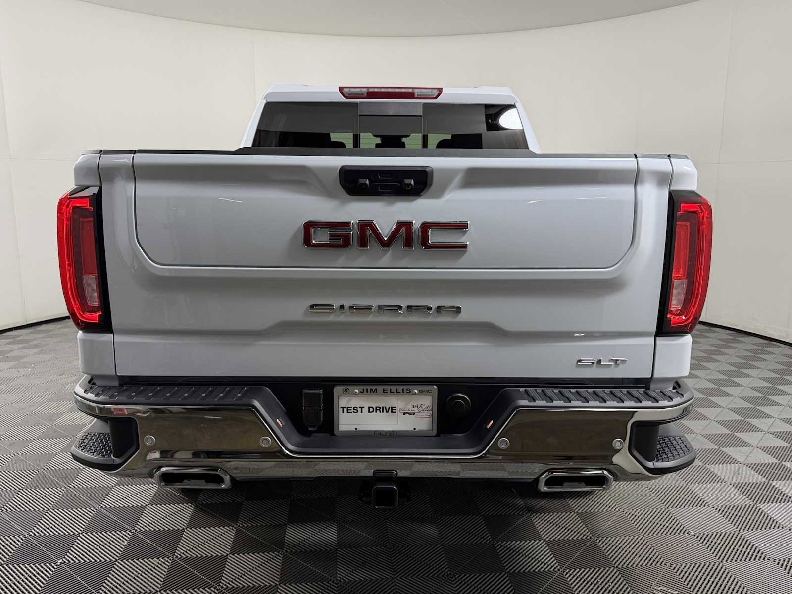 New 2026 GMC Sierra 1500 SLT w/ SLT Premium Plus Package AWD/4WD image 5