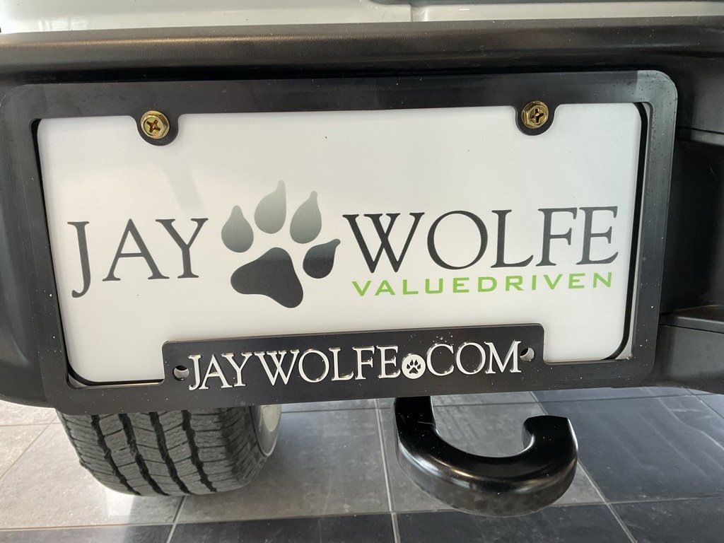 Used 2020 Jeep Wrangler Unlimited Sahara image 25