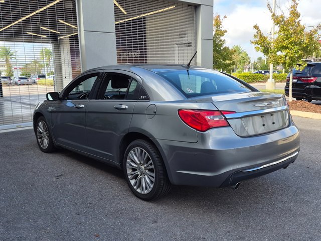 Used 2013 Chrysler 200 Limited FWD image 5