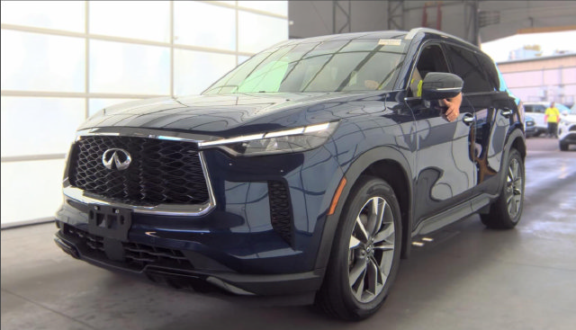 Used 2024 INFINITI QX60 Luxe w/ Vision Package
