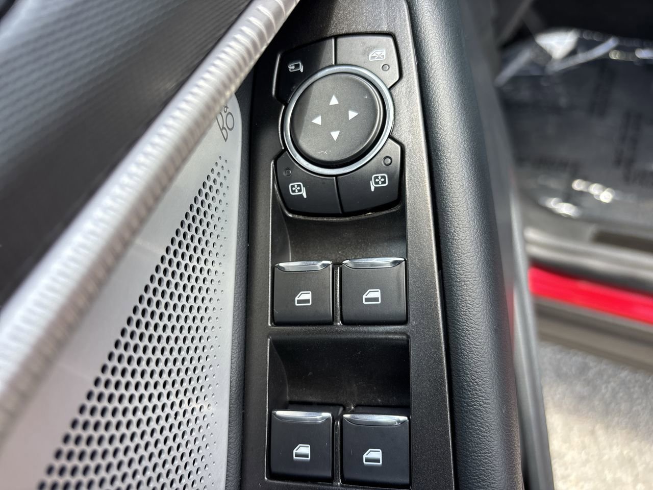 Used 2025 Ford Explorer ST w/ Sun And Sound Package image 20