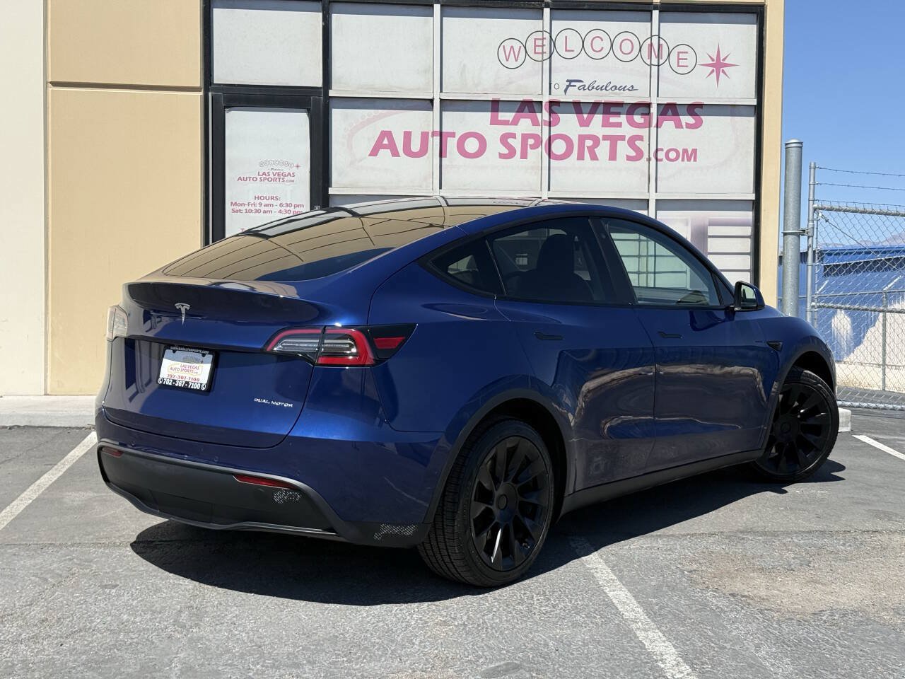 Used 2020 Tesla Model Y Long Range AWD/4WD image 7