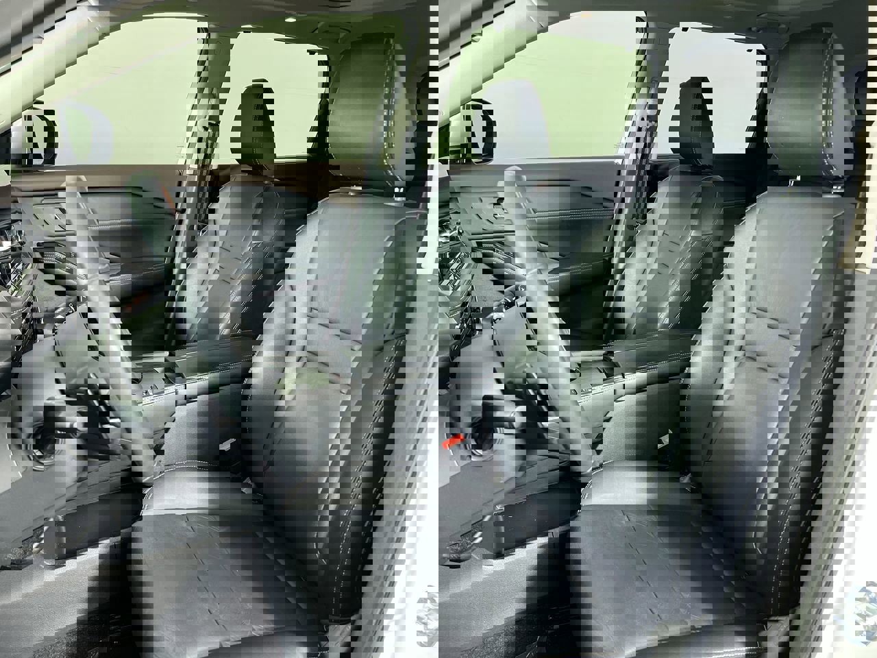 Used 2023 Nissan Rogue SL w/ SL Premium Package image 12