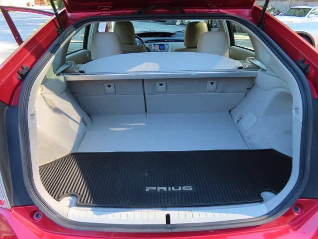 Used 2012 Toyota Prius Four w/ Deluxe Solar Roof Pkg FWD image 9