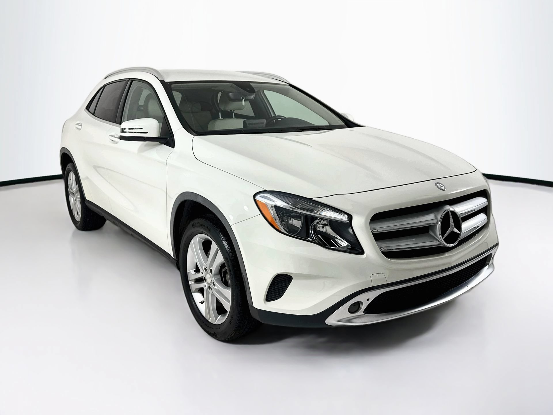 Used 2016 Mercedes-Benz GLA 250 image 1