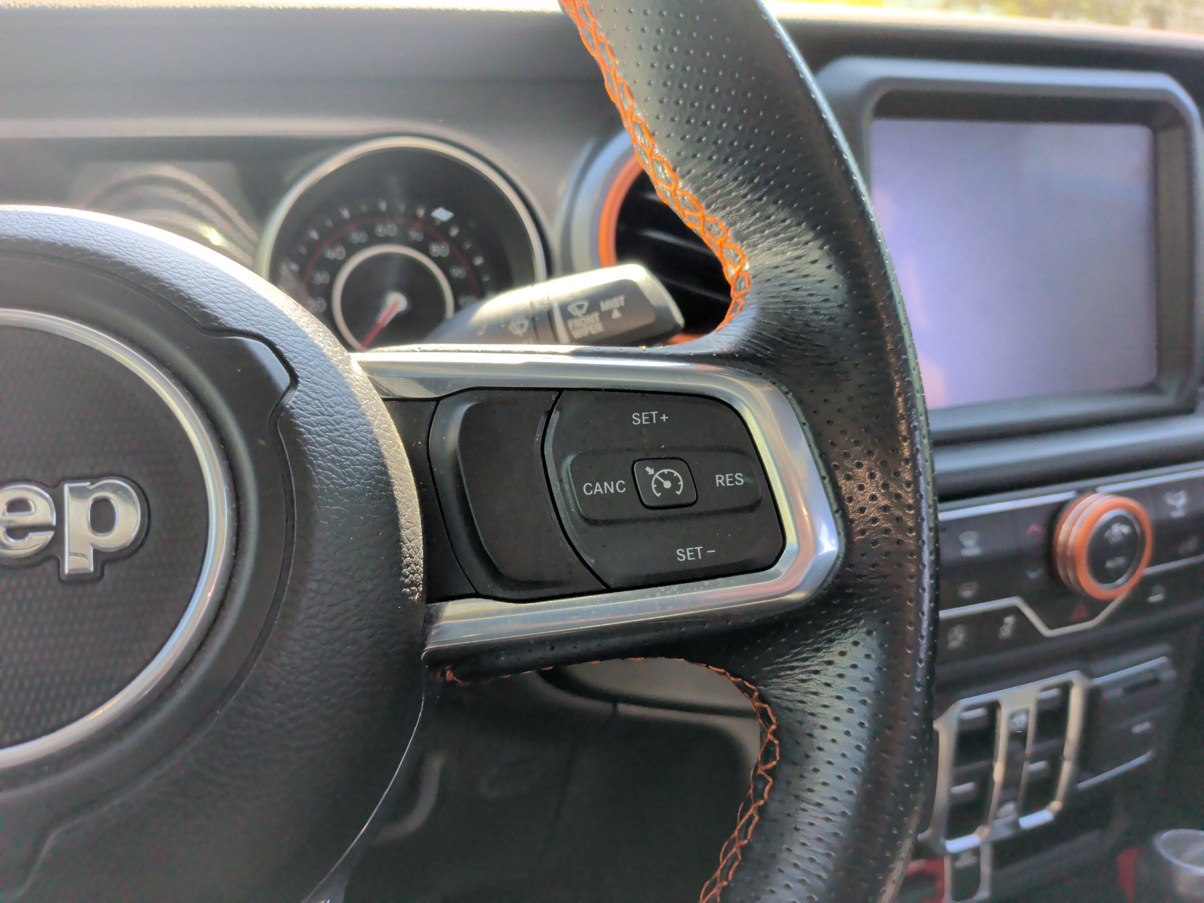 Used 2022 Jeep Gladiator Mojave image 18