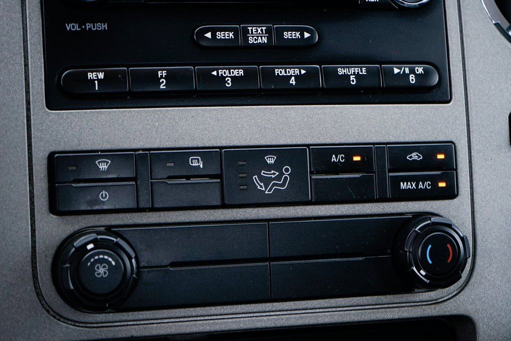 Used 2019 Ford F750 2WD Regular Cab Super Duty image 42