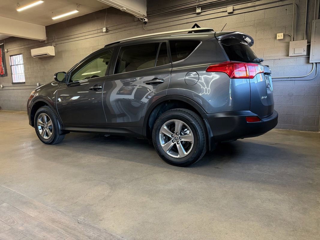 Used 2015 Toyota RAV4 XLE image 2