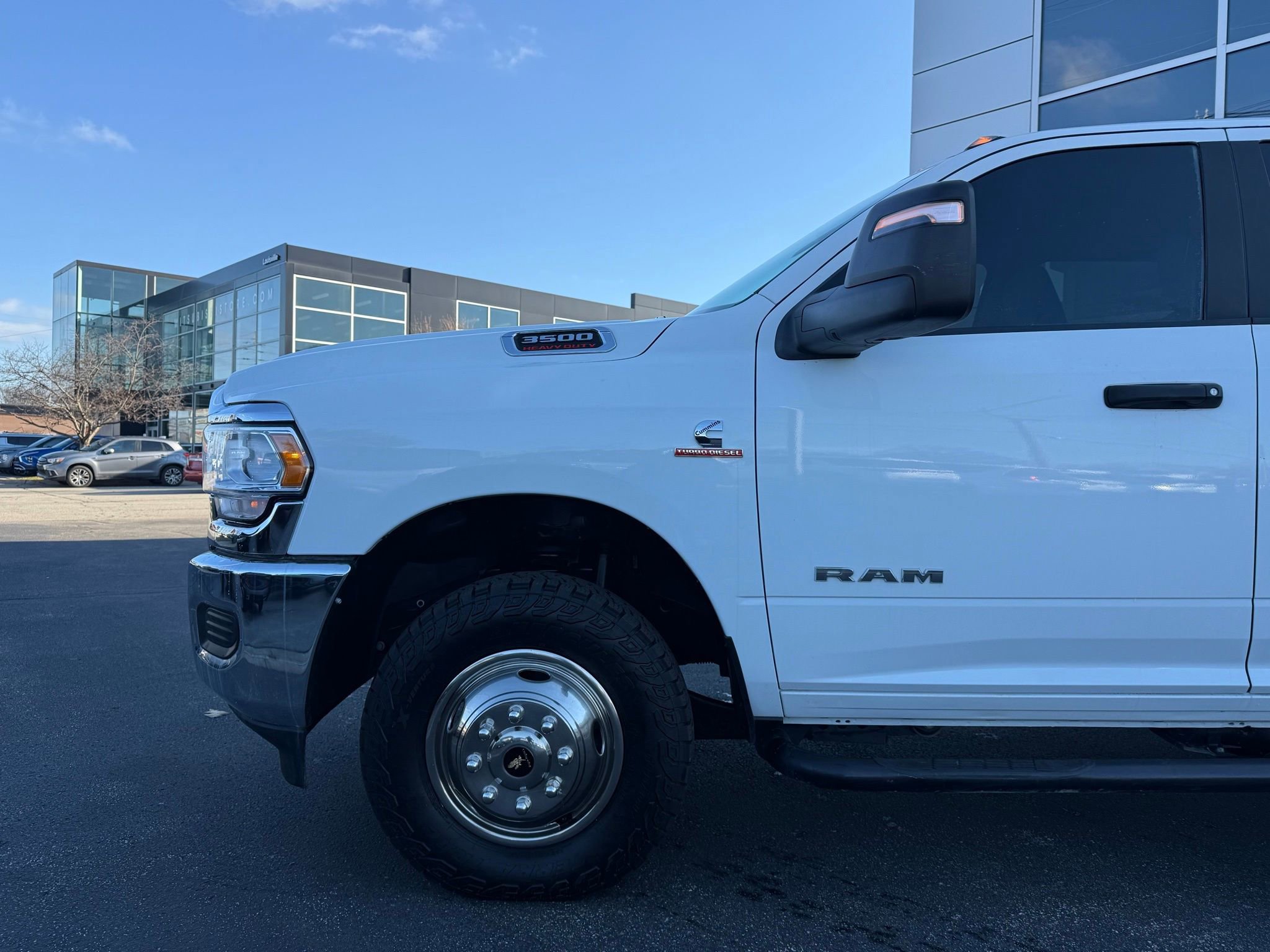 Used 2024 RAM 3500 SLT w/ Quick Order Package 2YG SLT AWD/4WD image 16