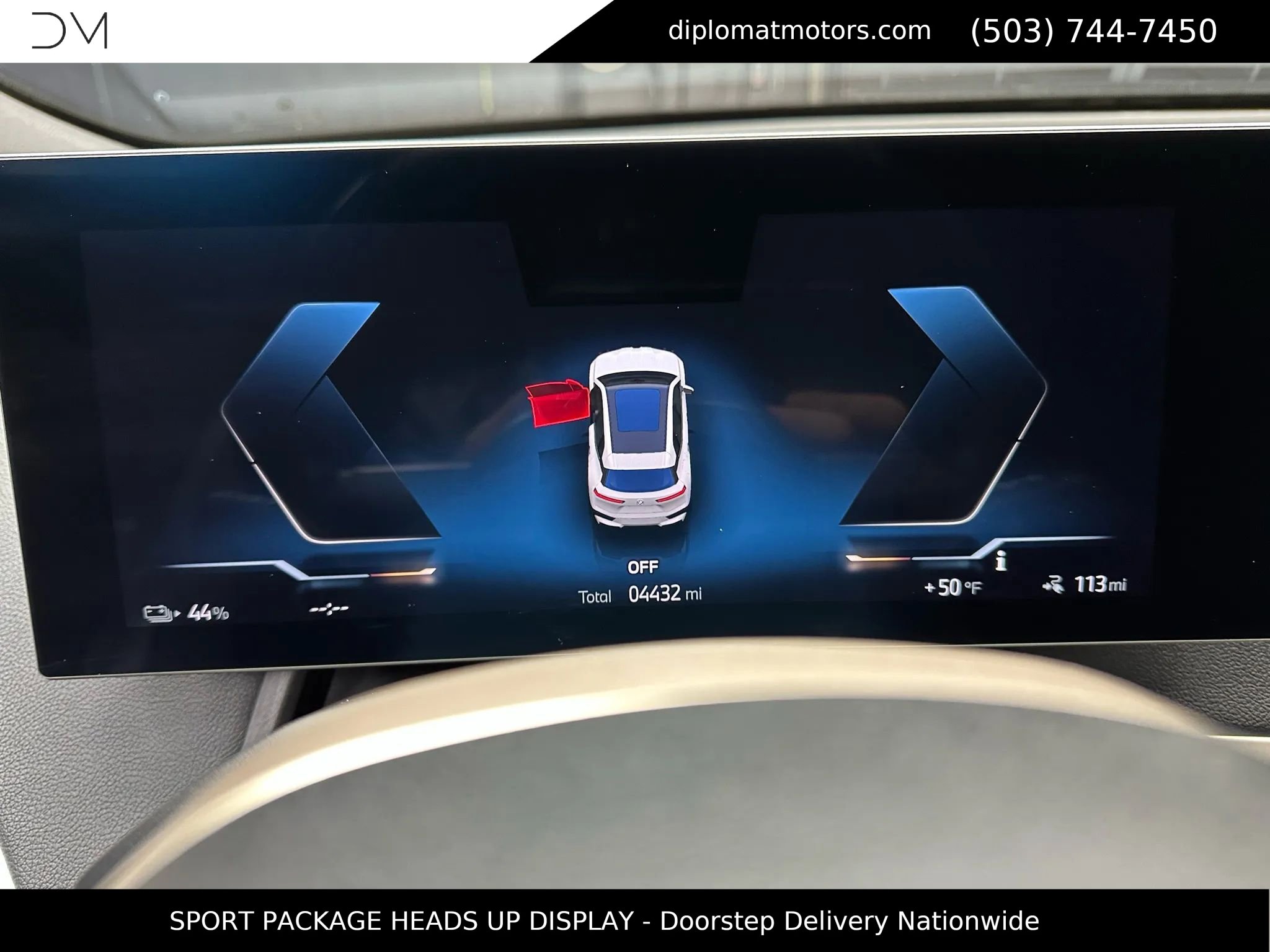 Used 2025 BMW iX xDrive50 w/ Sport Package image 32