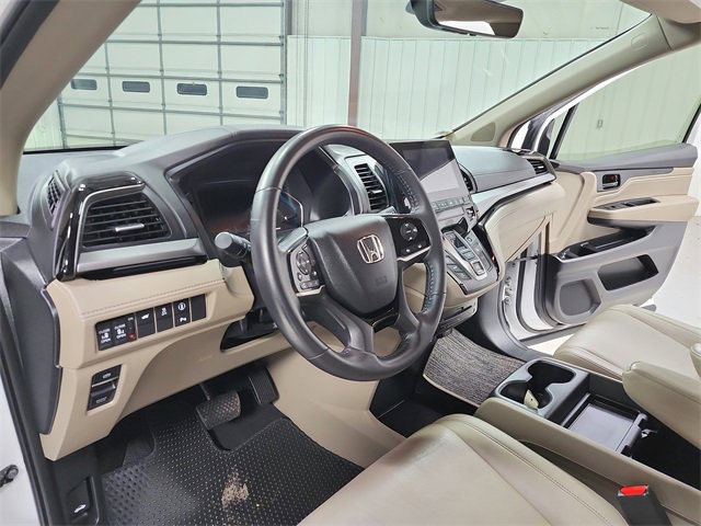 Used 2023 Honda Odyssey Touring image 18