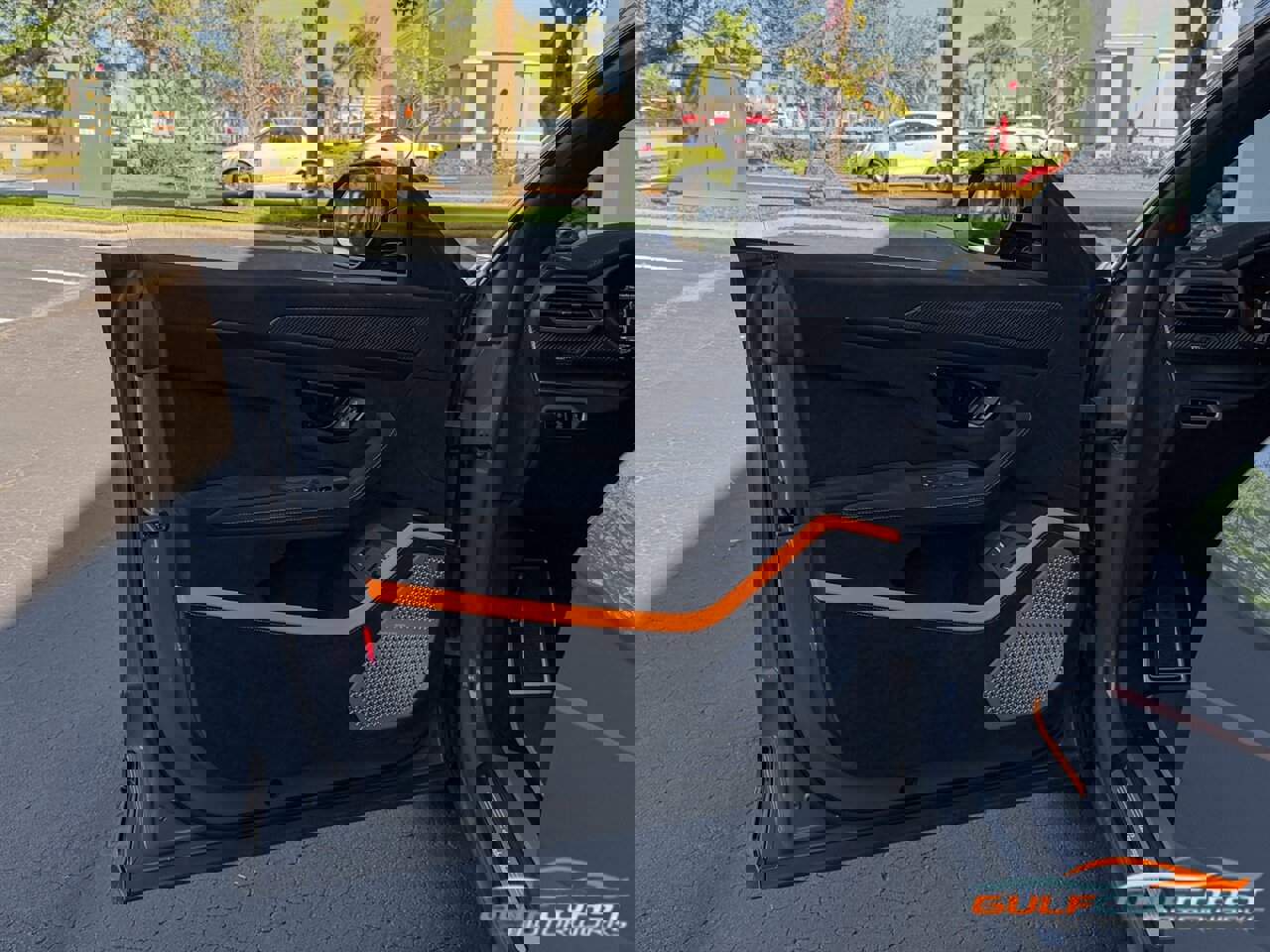 Used 2024 Lamborghini Urus Performante image 23