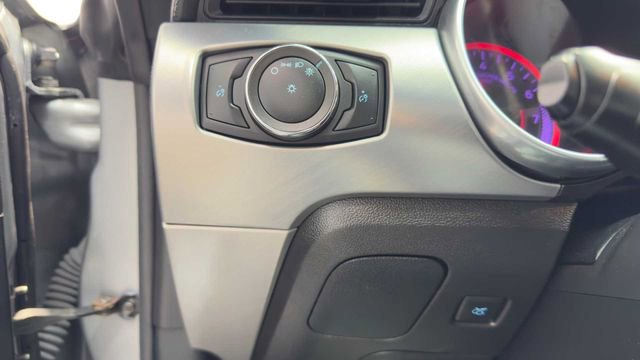 Used 2022 Ford Mustang Premium RWD image 28