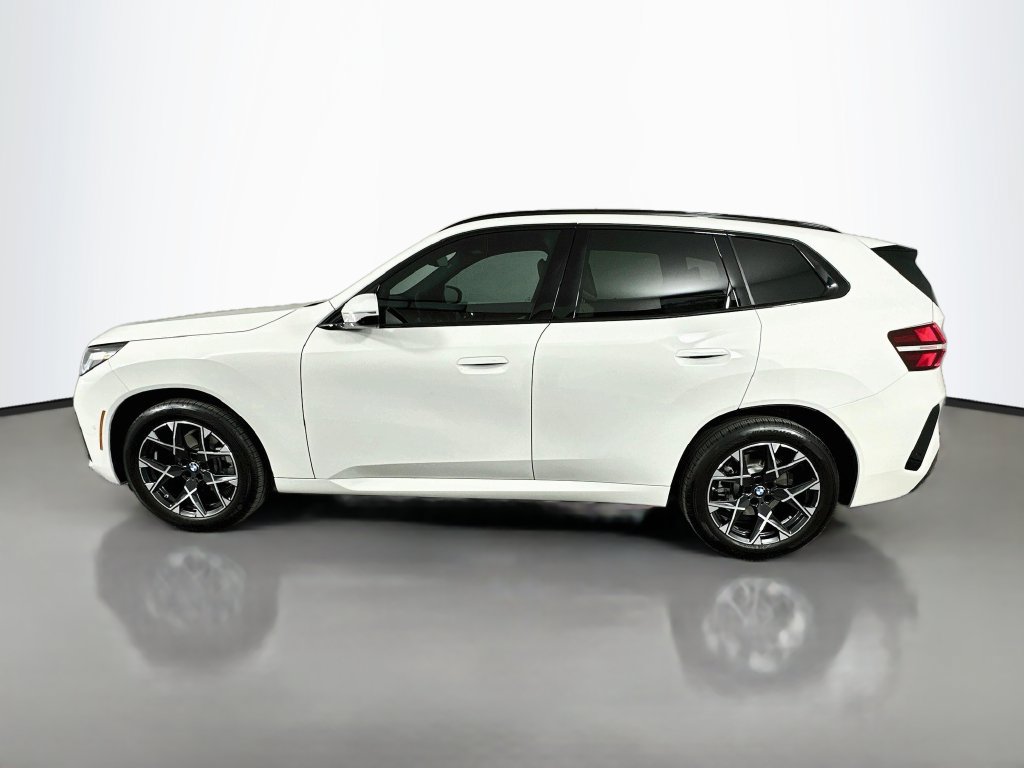 Used 2026 BMW X3 xDrive30i w/ Premium Package AWD/4WD image 8