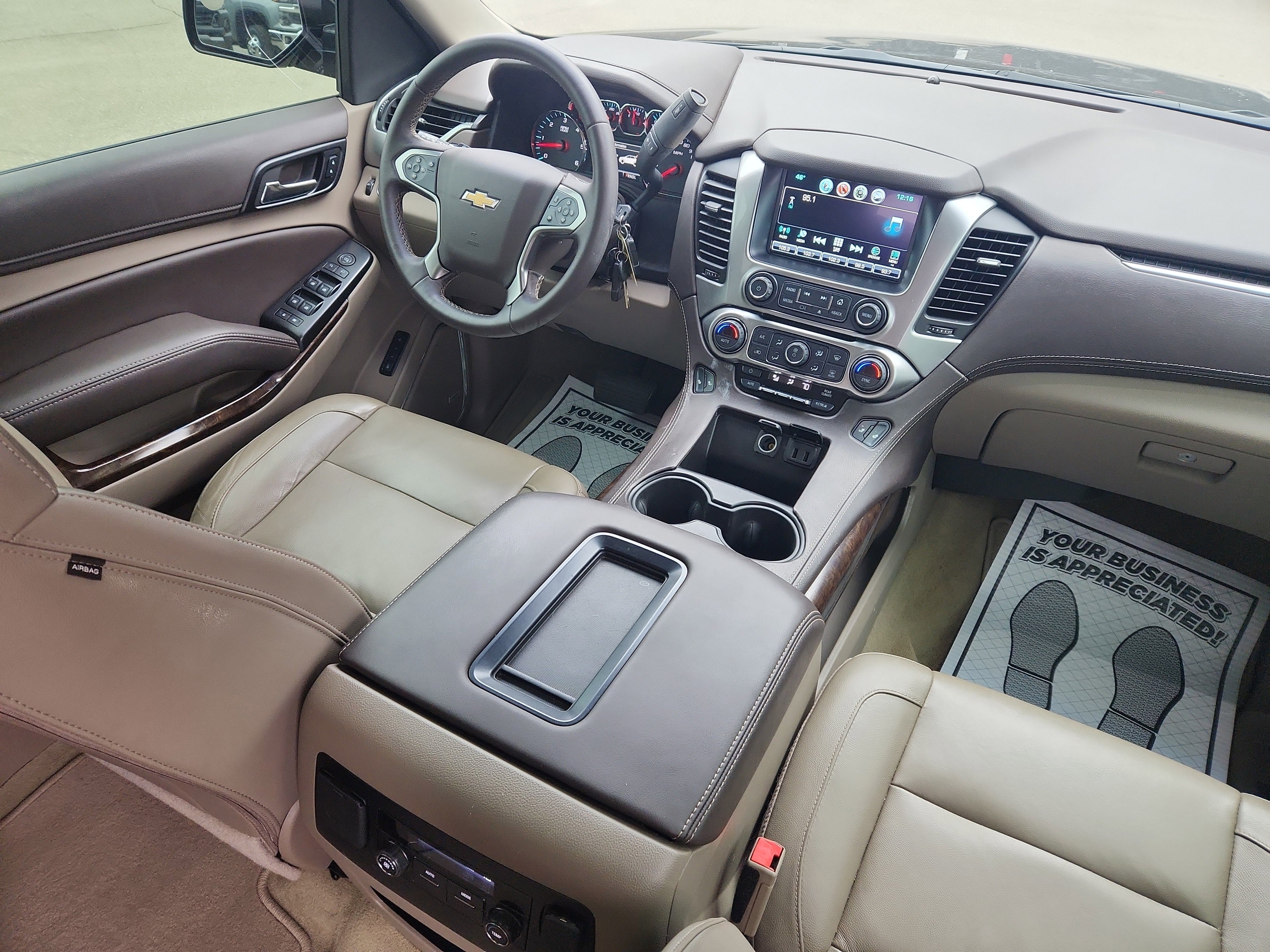 Used 2018 Chevrolet Suburban LT image 47