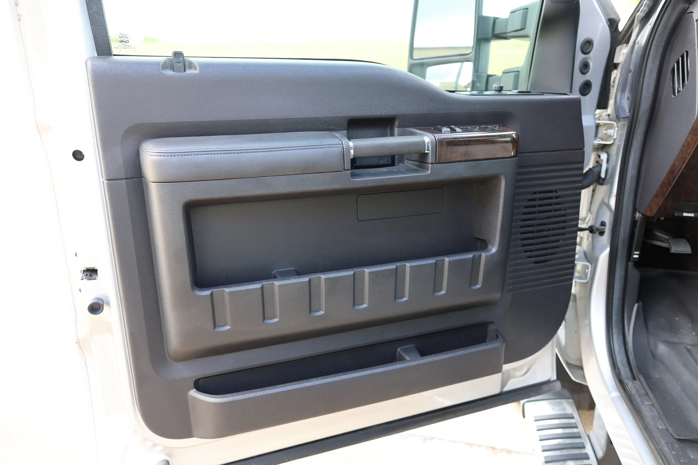 Used 2016 Ford F350 Platinum AWD/4WD image 24